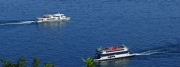 Vor Ihnen liegt nur der Gardasee! Direkter Blick von der Zweizimmerwohnung Vor Ihnen liegt nur der Gardasee! Direkter Blick von der Zweizimmerwohnung